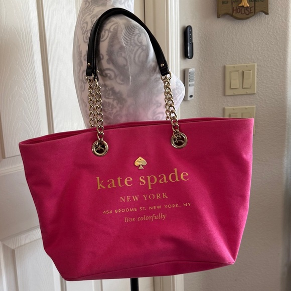 kate spade New York East Broadway Tote Zinnia Pink with Black/Gold Chain Straps - Picture 4 of 16
